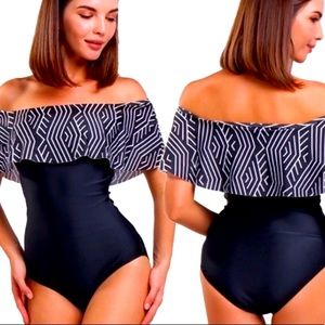 Off shoulder ruffled one piece swimsuit